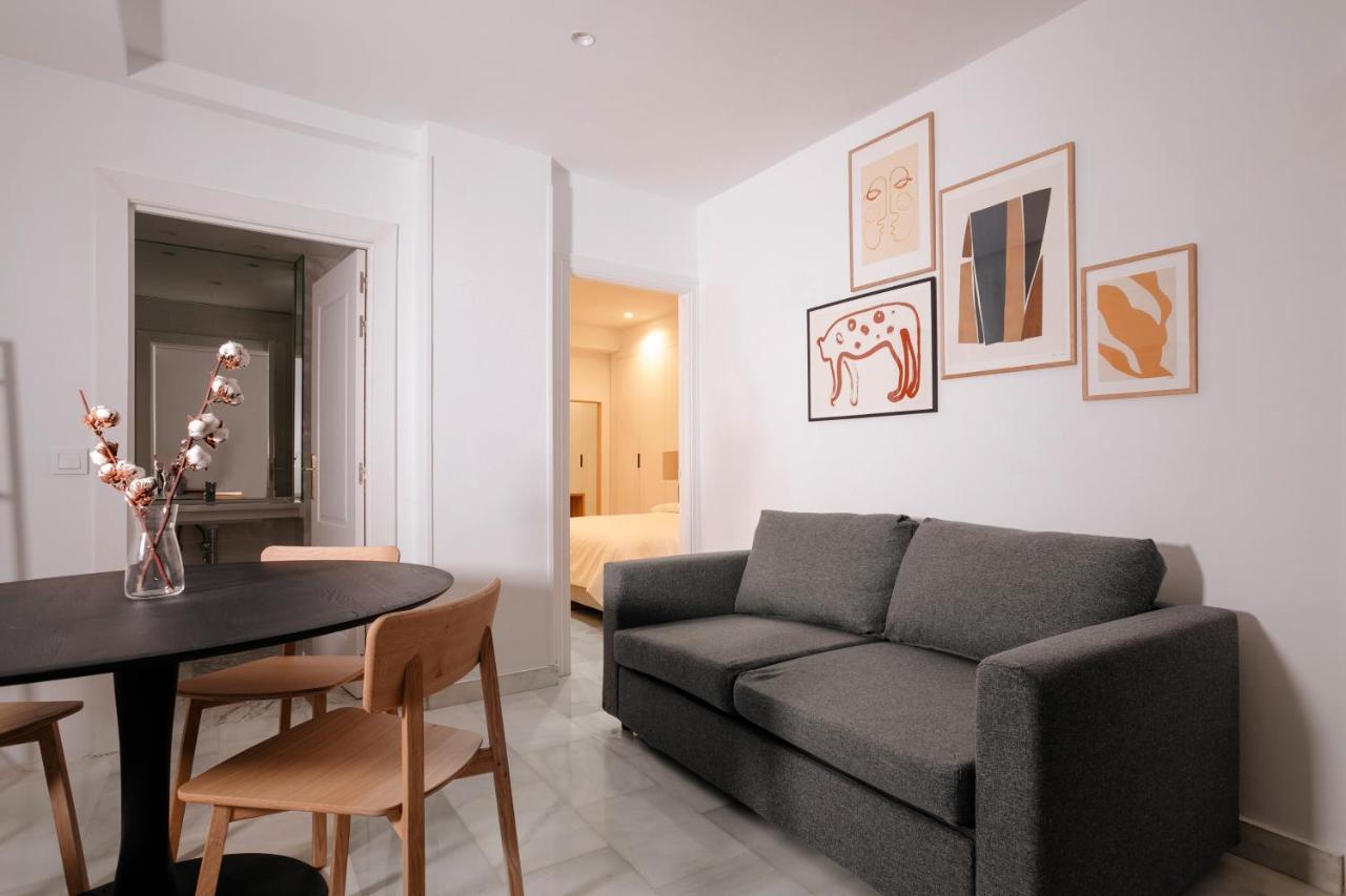 Sonder Santa Ana Aparthotel Madrid Exterior photo