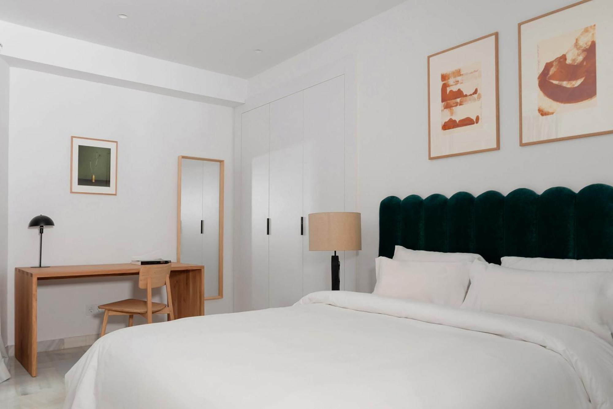 Sonder Santa Ana Aparthotel Madrid Room photo